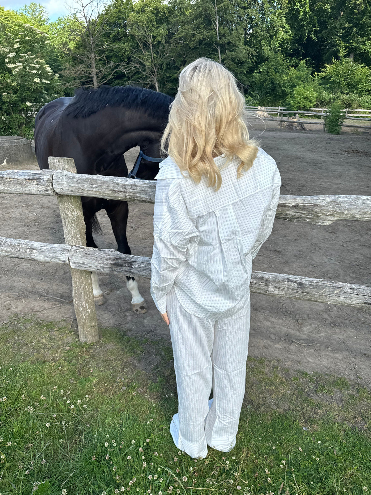 Alina shirt with black stripes - White