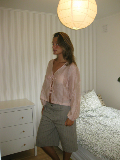 Kirstin shirt with tie details – Pink